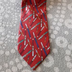 Men's tie